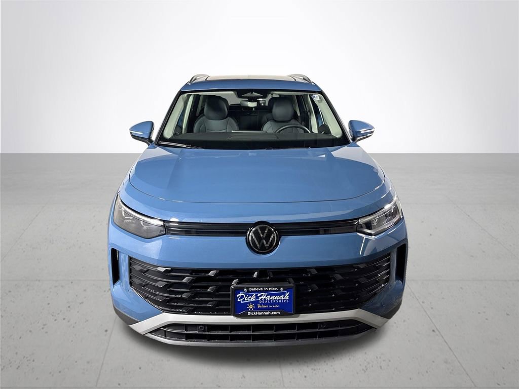 New 2026 Volkswagen Tiguan SE image 3