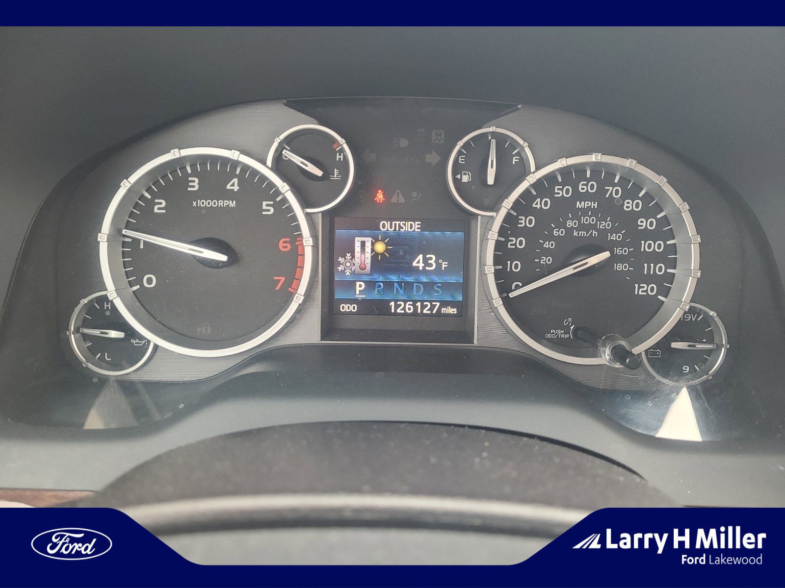 Used 2014 Toyota Tundra Limited w/ Limited Premium Package image 11