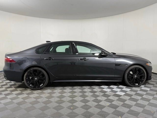 New 2024 Jaguar XF R-Dynamic SE AWD/4WD image 9