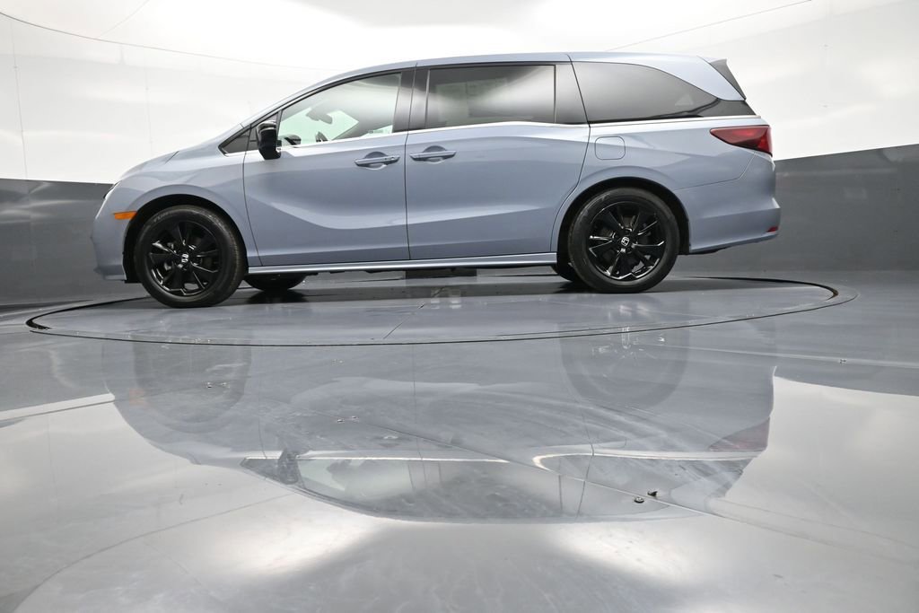 Certified 2024 Honda Odyssey Sport image 35