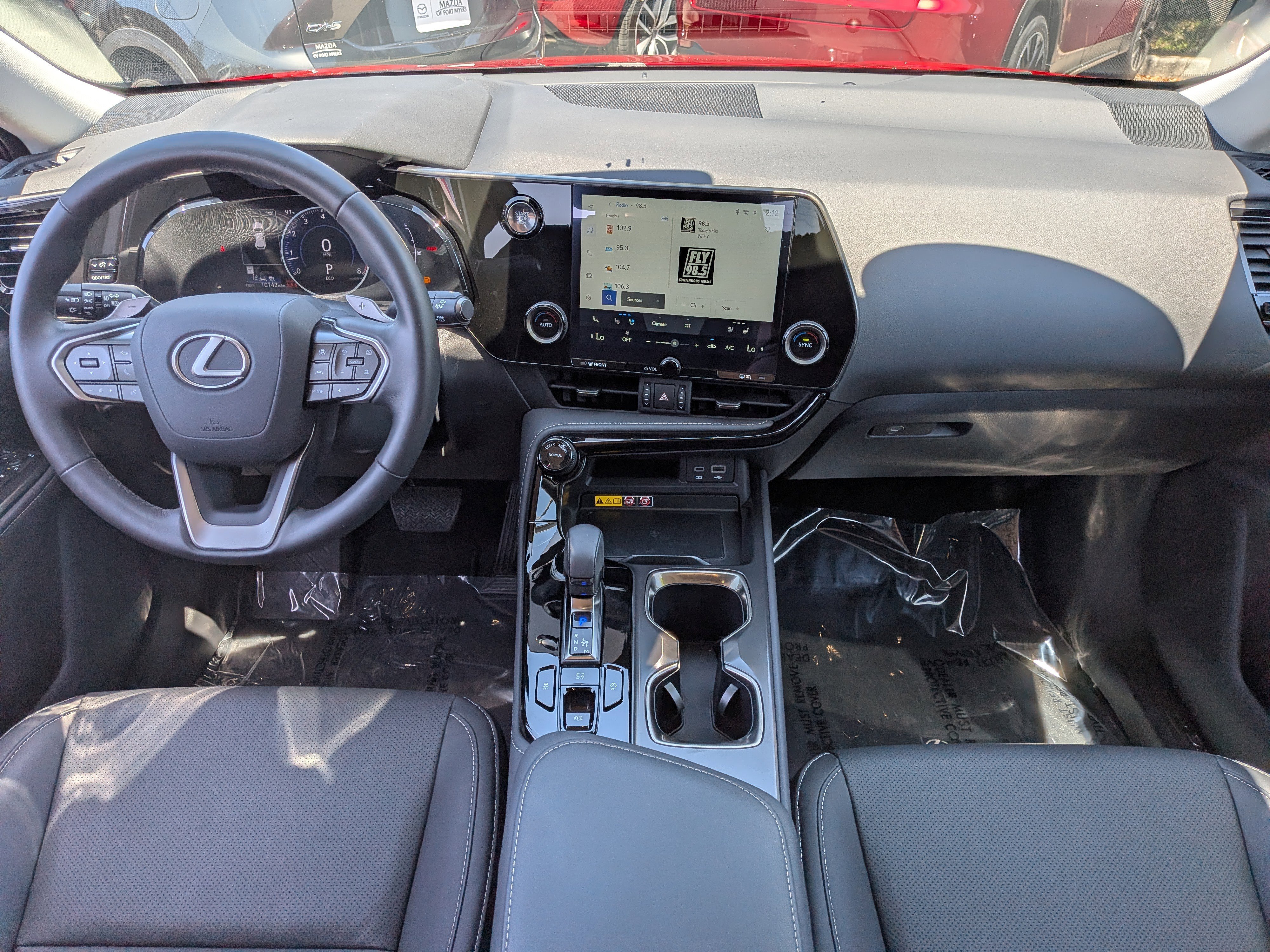 Used 2025 Lexus NX 250 FWD w/ Accessory Package (K3) image 17