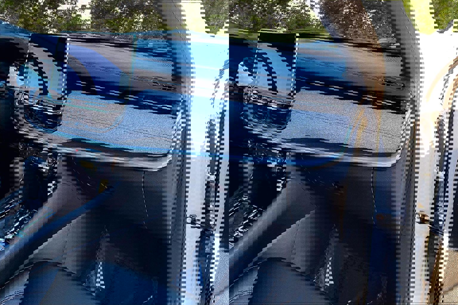 Used 2024 Jeep Compass Latitude image 28