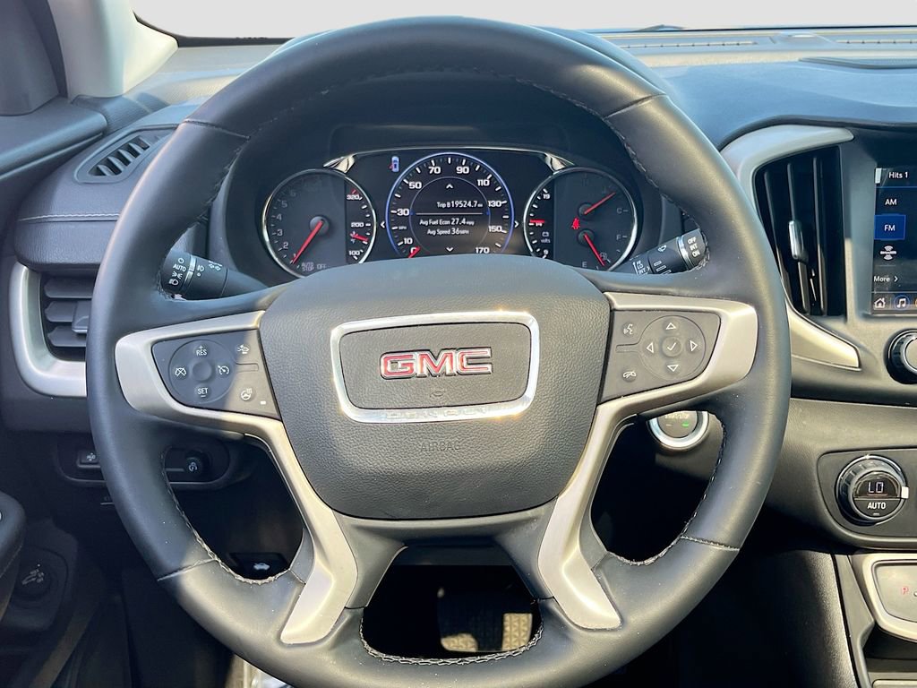 Used 2024 GMC Terrain Denali w/ Denali Premium Package AWD/4WD image 11
