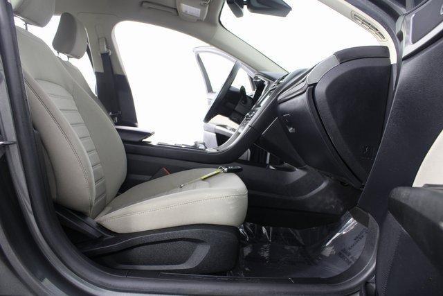 Used 2020 Ford Fusion S image 19