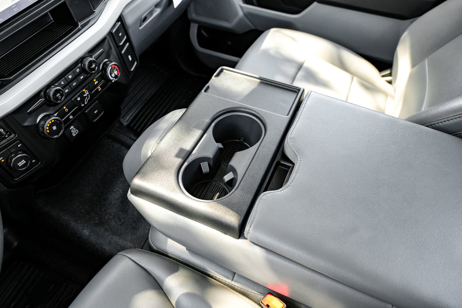 Used 2024 Ford F350 XL image 18