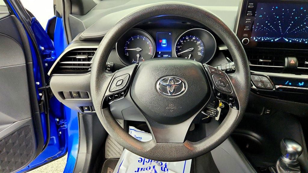 Used 2019 Toyota C-HR LE FWD image 13