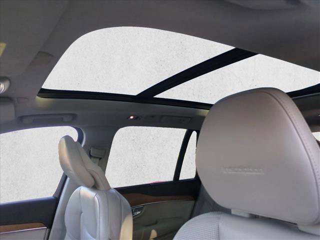 Used 2020 Volvo XC90 T6 Inscription image 16