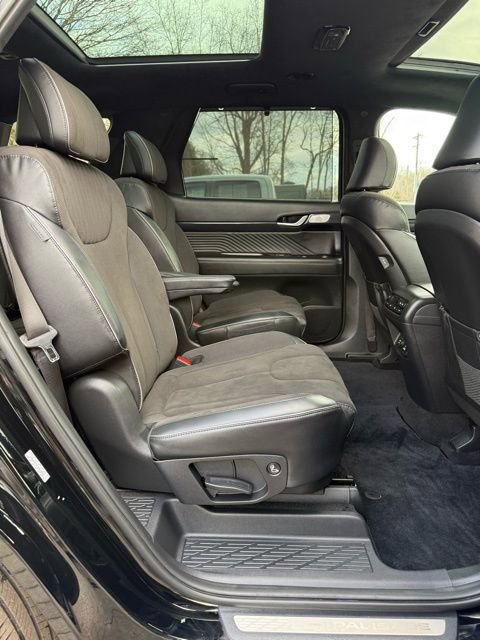 Used 2024 Hyundai Palisade Calligraphy image 20