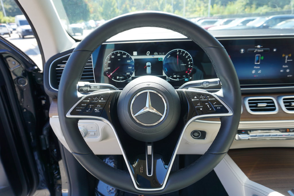 Certified 2025 Mercedes-Benz GLE 450e 4MATIC image 15
