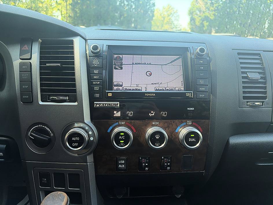 Used 2012 Toyota Tundra Limited AWD/4WD image 17