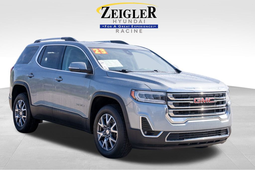 Used 2023 GMC Acadia SLT image 1