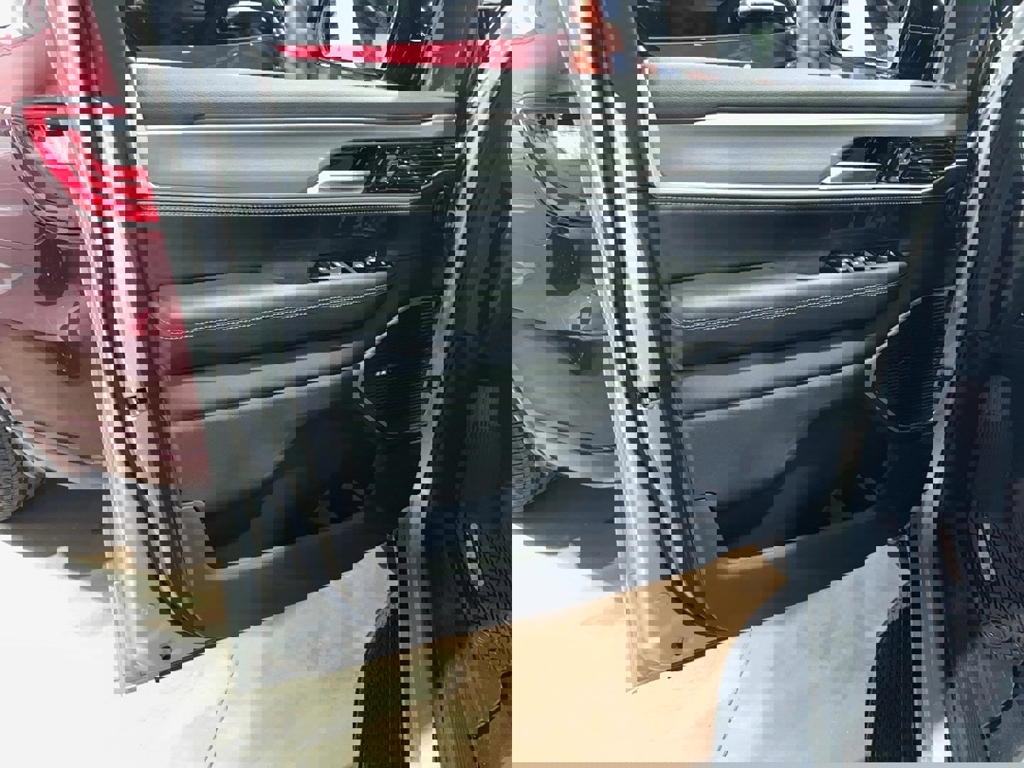 New 2026 Jeep Grand Wagoneer 4WD image 6