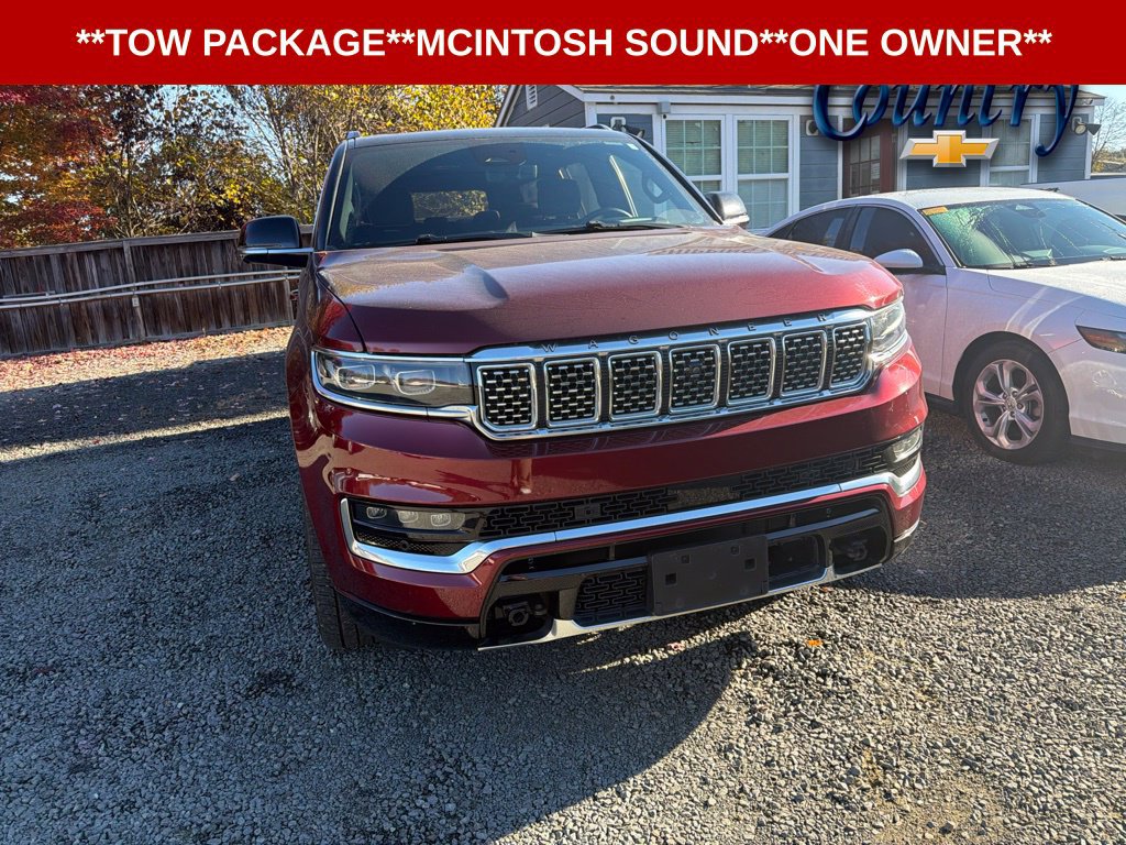 Used 2023 Jeep Grand Wagoneer Series III w/ HD Trailer Tow Package AWD/4WD image 1