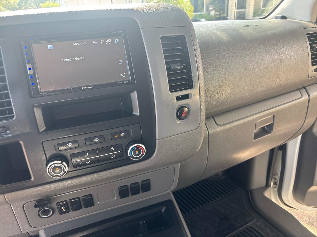 Used 2013 Nissan NV 3500 S w/ PWR Basic Pkg RWD image 22