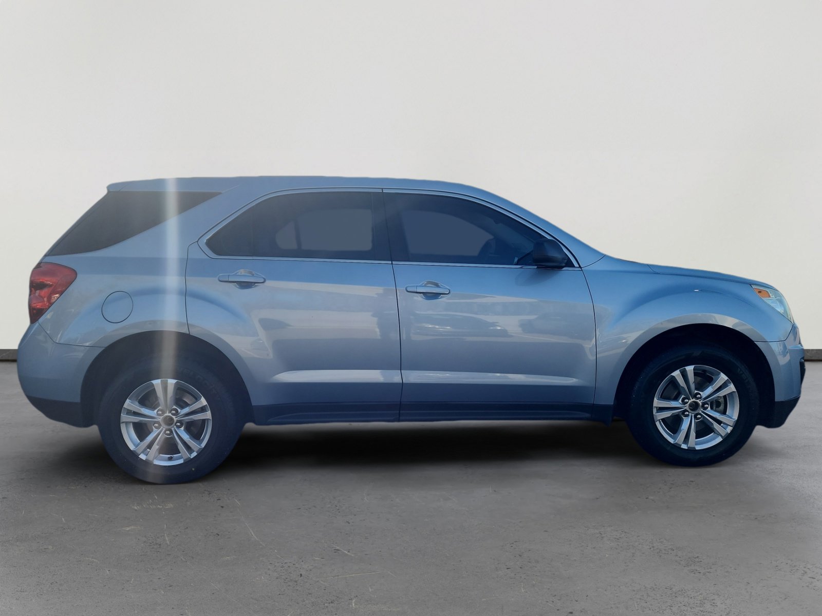Used 2015 Chevrolet Equinox LS image 6