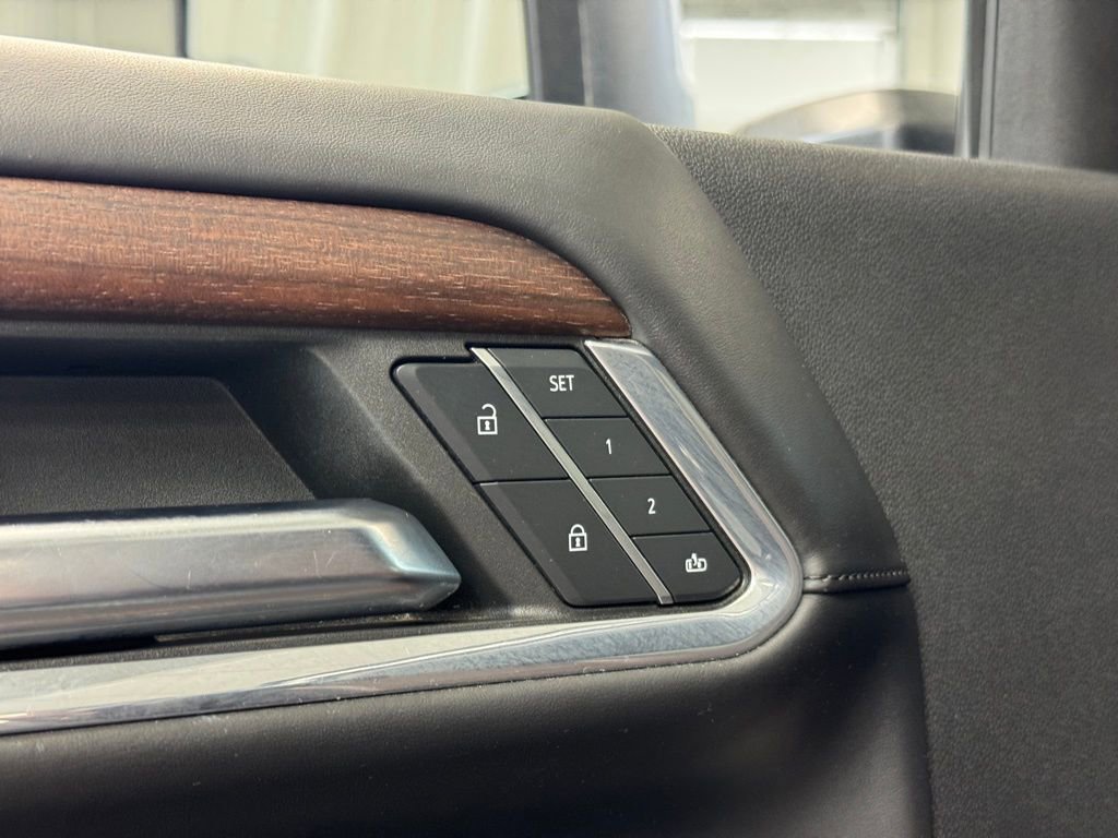 Used 2024 GMC Sierra 2500 Denali Ultimate AWD/4WD image 10