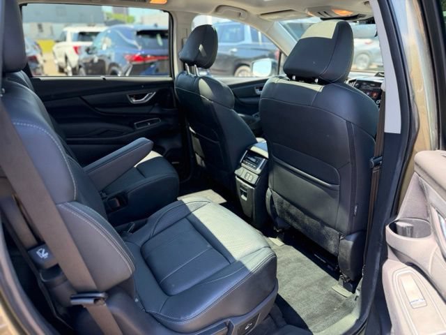 Used 2023 Subaru Ascent Limited w/ Technology Package AWD/4WD image 11