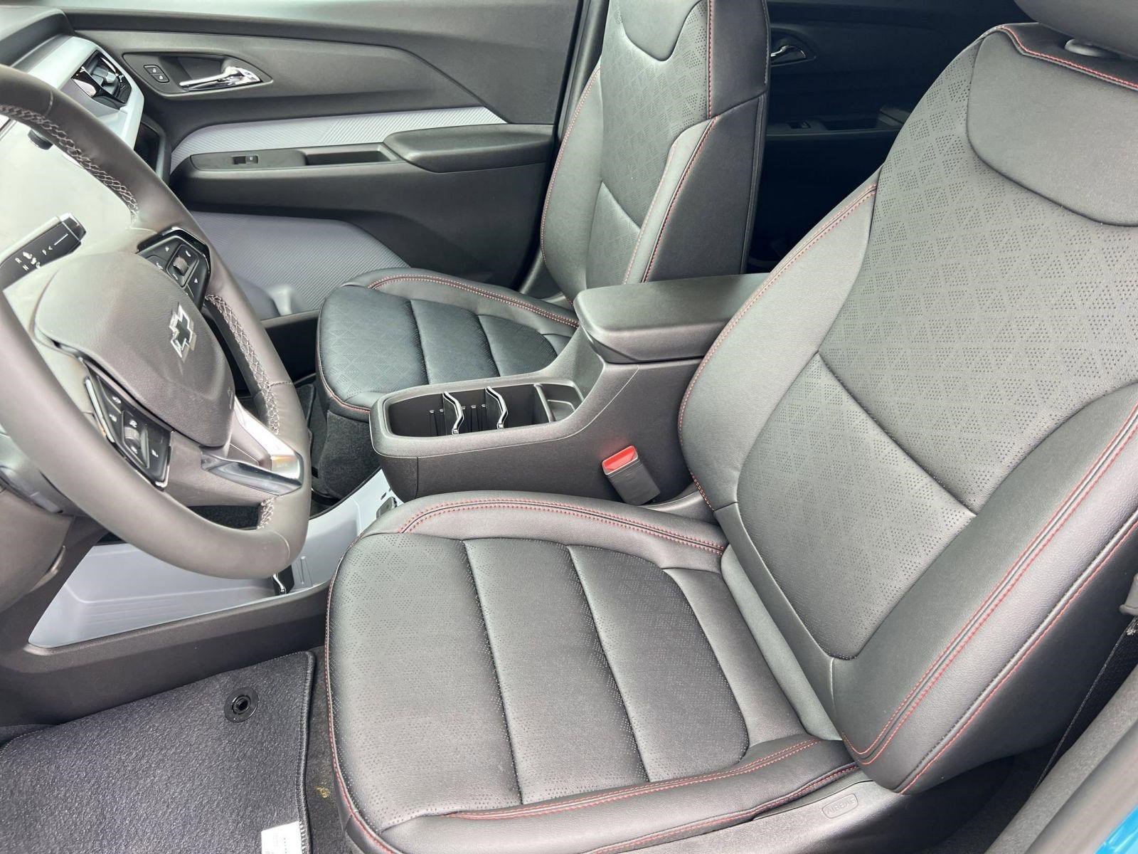 New 2027 Chevrolet Bolt RS w/ Technology Package image 23