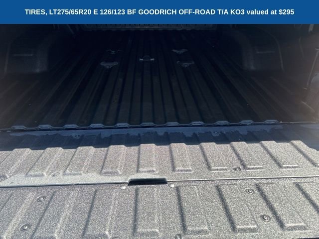 Used 2024 Chevrolet Silverado 2500 High Country w/ High Country Premium Package AWD/4WD image 6