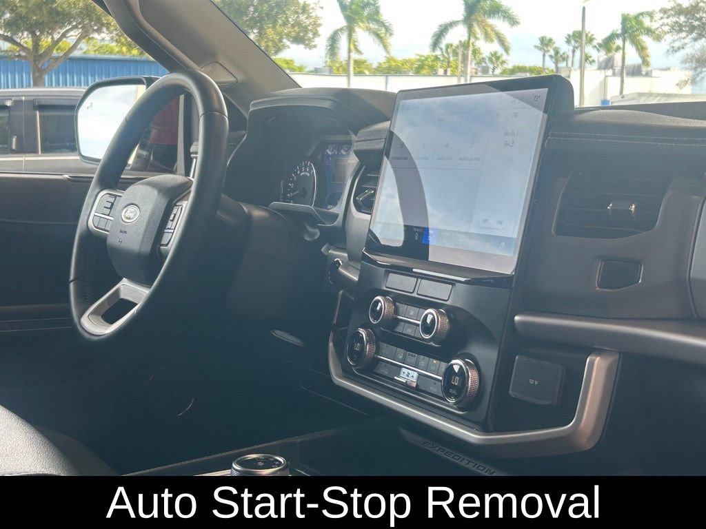 Used 2022 Ford Expedition XLT image 26