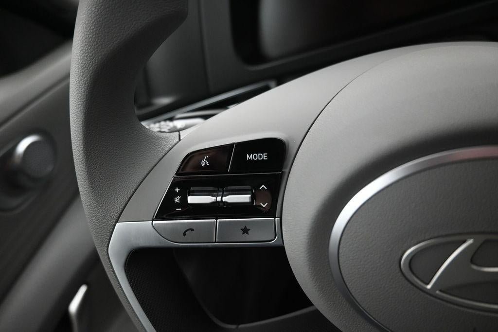 New 2026 Hyundai Elantra SE FWD image 20