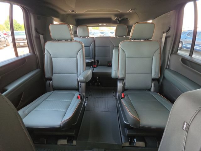 New 2026 GMC Yukon XL AT4 w/ AT4 Premium Package AWD/4WD image 28
