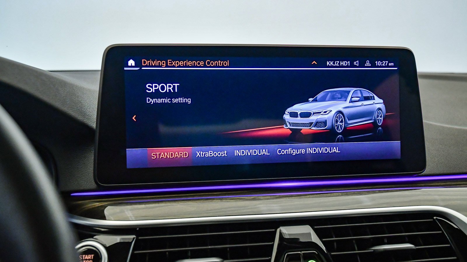 Certified 2022 BMW 530e w/ Premium Package image 27