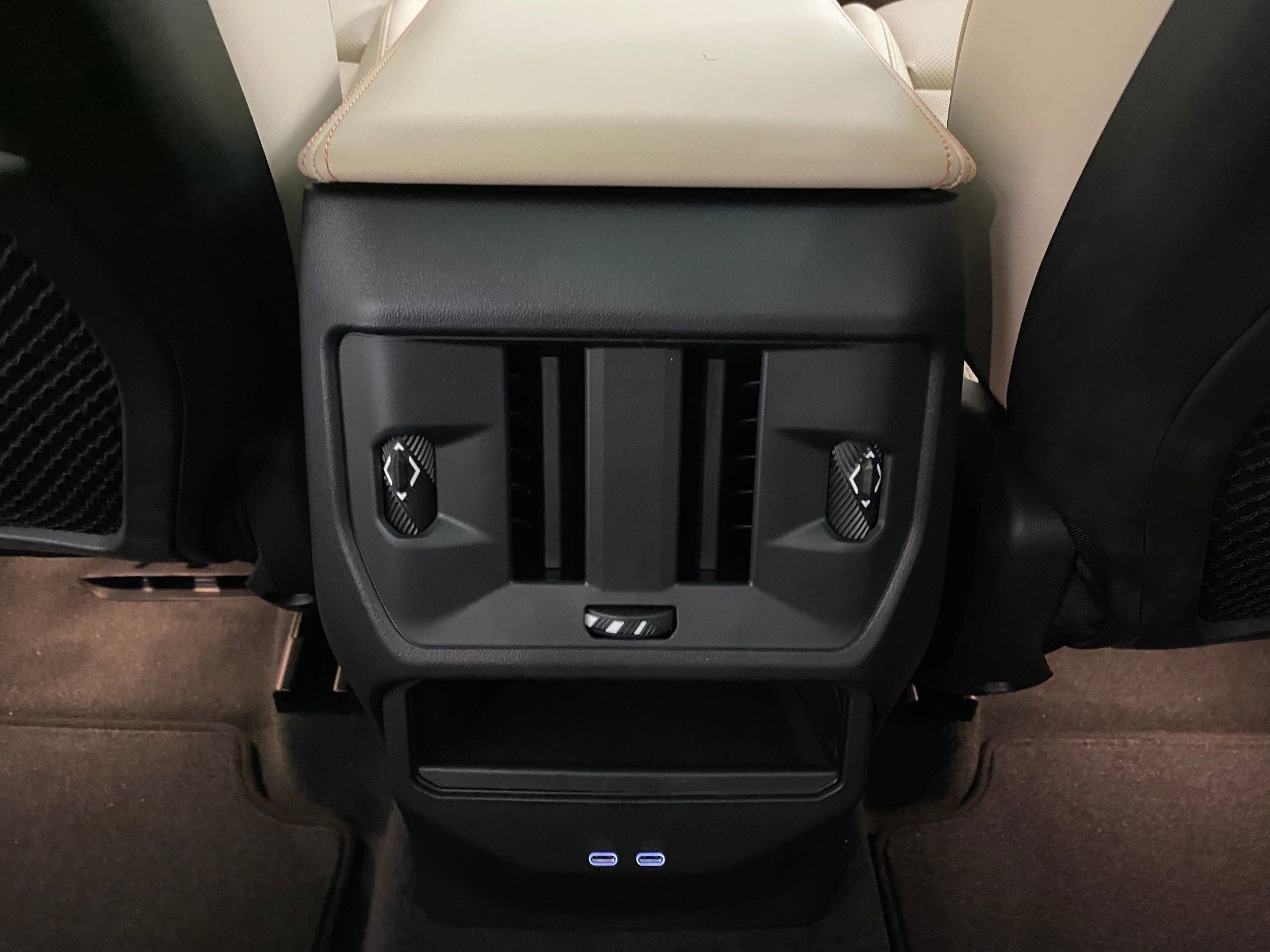 New 2026 BMW X3 xDrive30 w/ Premium Package image 28