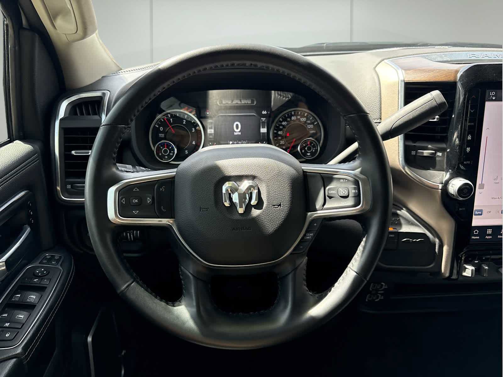 Used 2024 RAM 2500 Laramie image 24