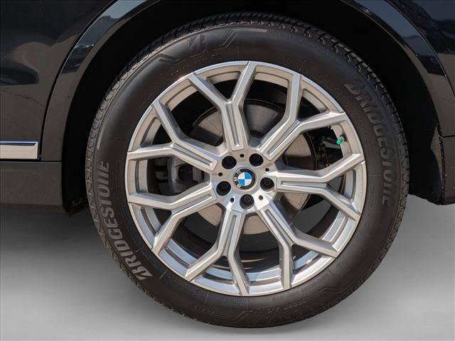 Used 2026 BMW X7 xDrive40i AWD/4WD image 27