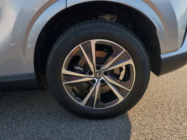 Used 2023 Lexus RX 350 Premium w/ Accessory Package FWD image 11