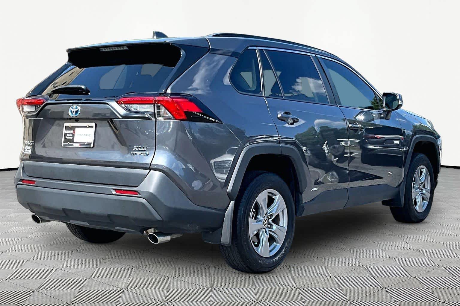 Certified 2024 Toyota RAV4 XLE AWD/4WD image 13