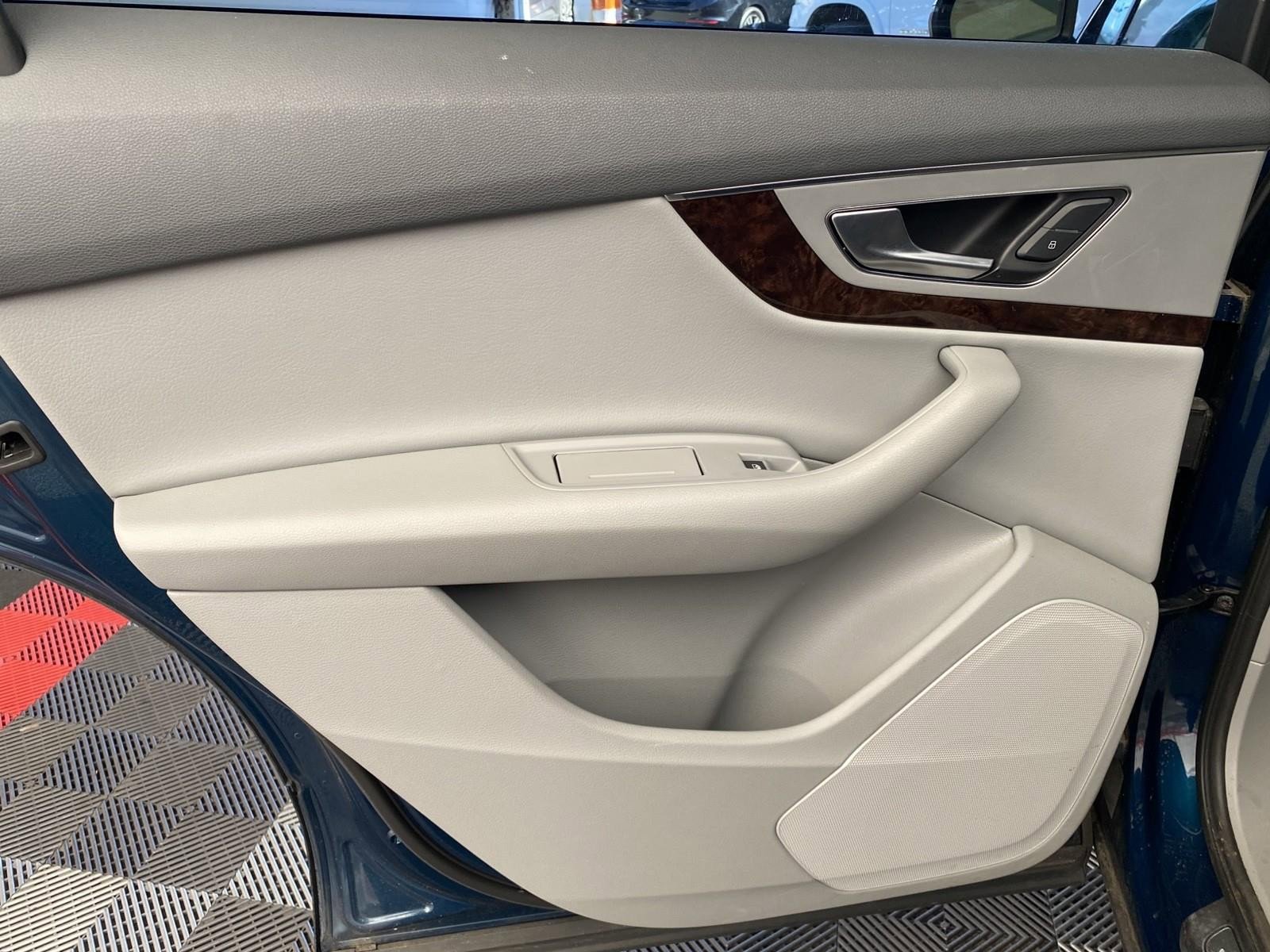 Used 2019 Audi Q7 2.0T Premium w/ Convenience Package image 18