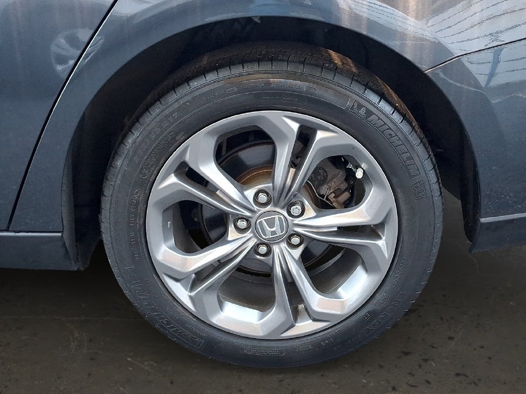 Used 2023 Honda Accord EX image 10