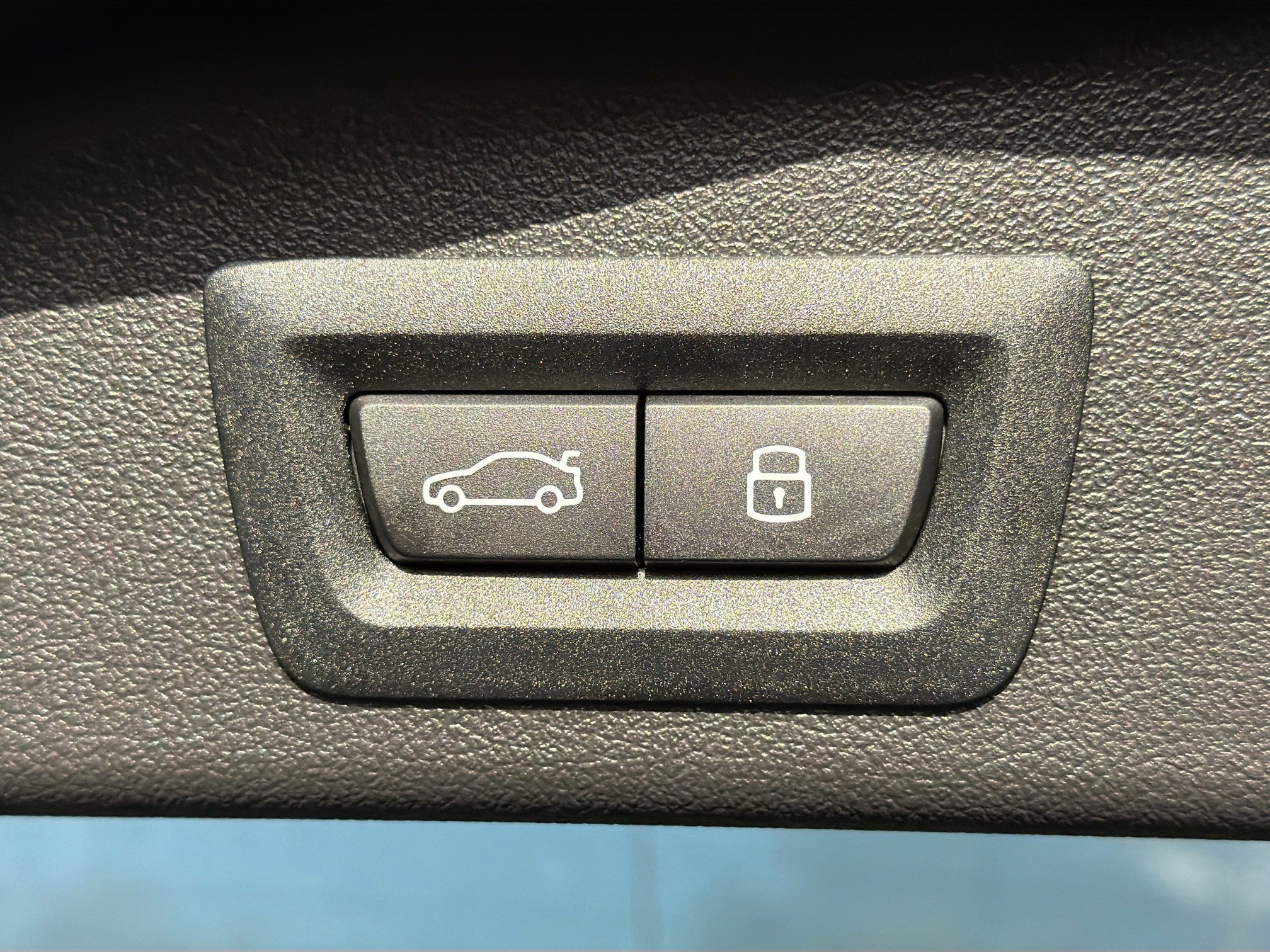 New 2026 BMW X5 M60i image 13