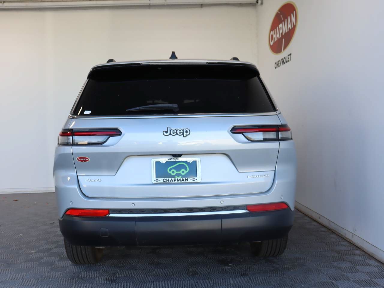 Used 2025 Jeep Grand Cherokee L Laredo w/ Trailer Tow Package AWD/4WD image 6