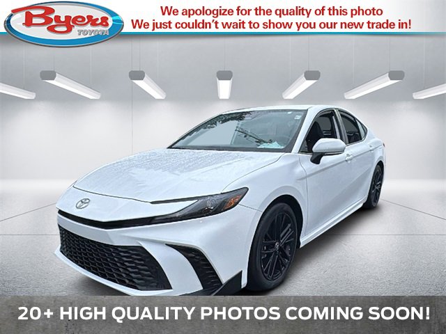 Used 2025 Toyota Camry SE