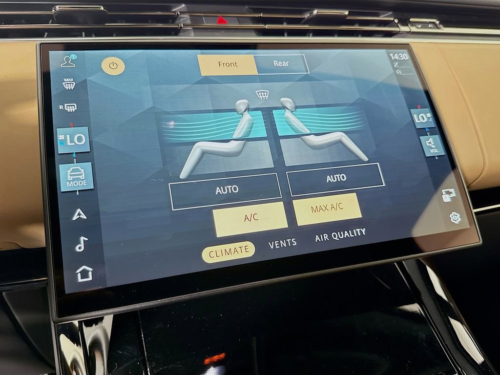 New 2026 Land Rover Range Rover Sport Dynamic SE image 18