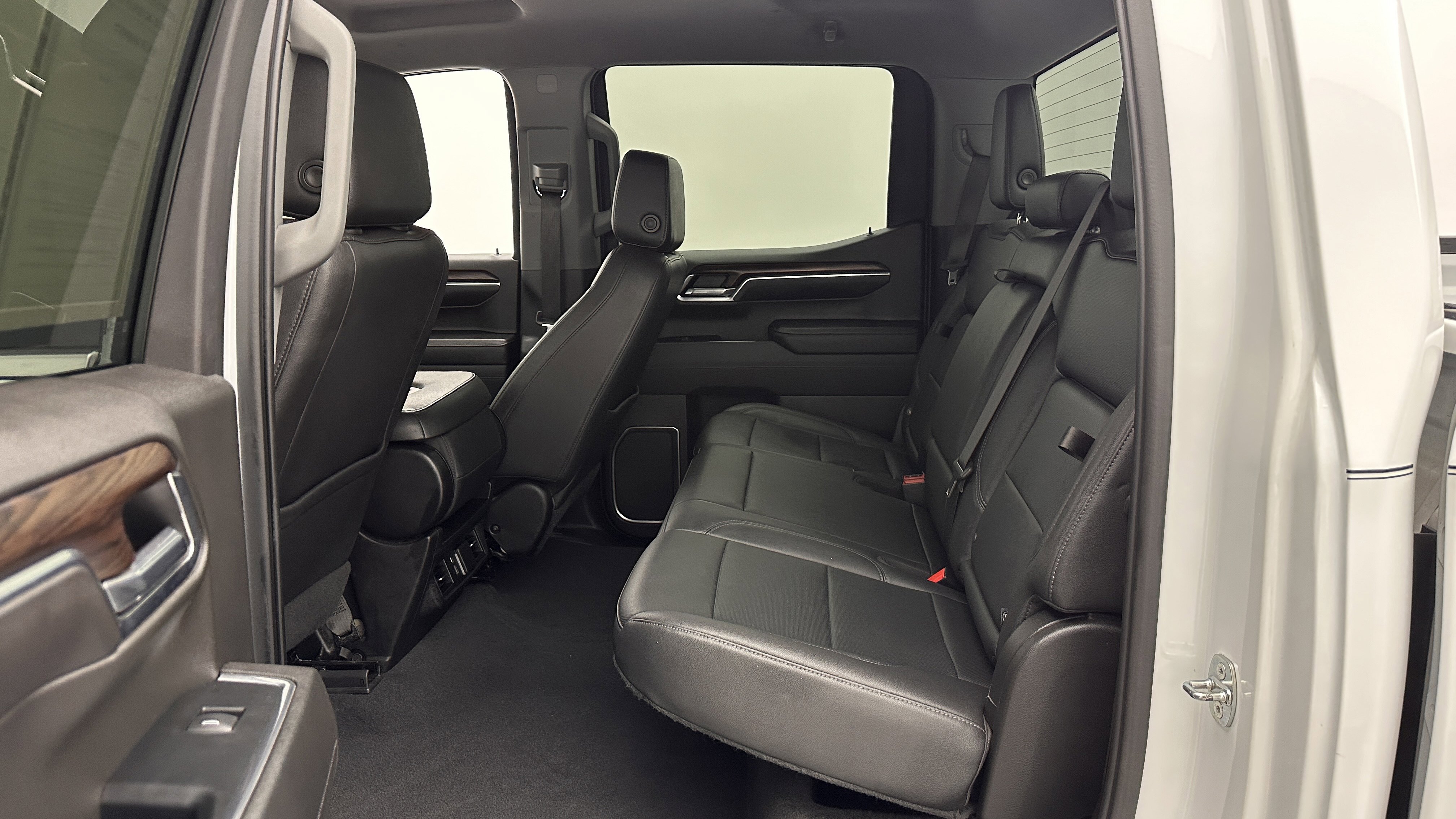 Used 2022 GMC Sierra 1500 SLT RWD image 22