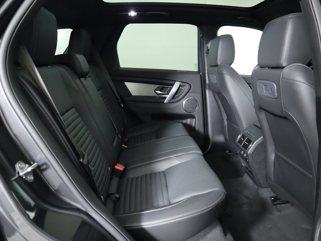 Certified 2024 Land Rover Discovery Sport Dynamic SE AWD/4WD image 24