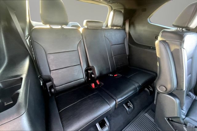 Used 2025 Buick Enclave Sport Touring w/ Super Cruise Package AWD/4WD image 26