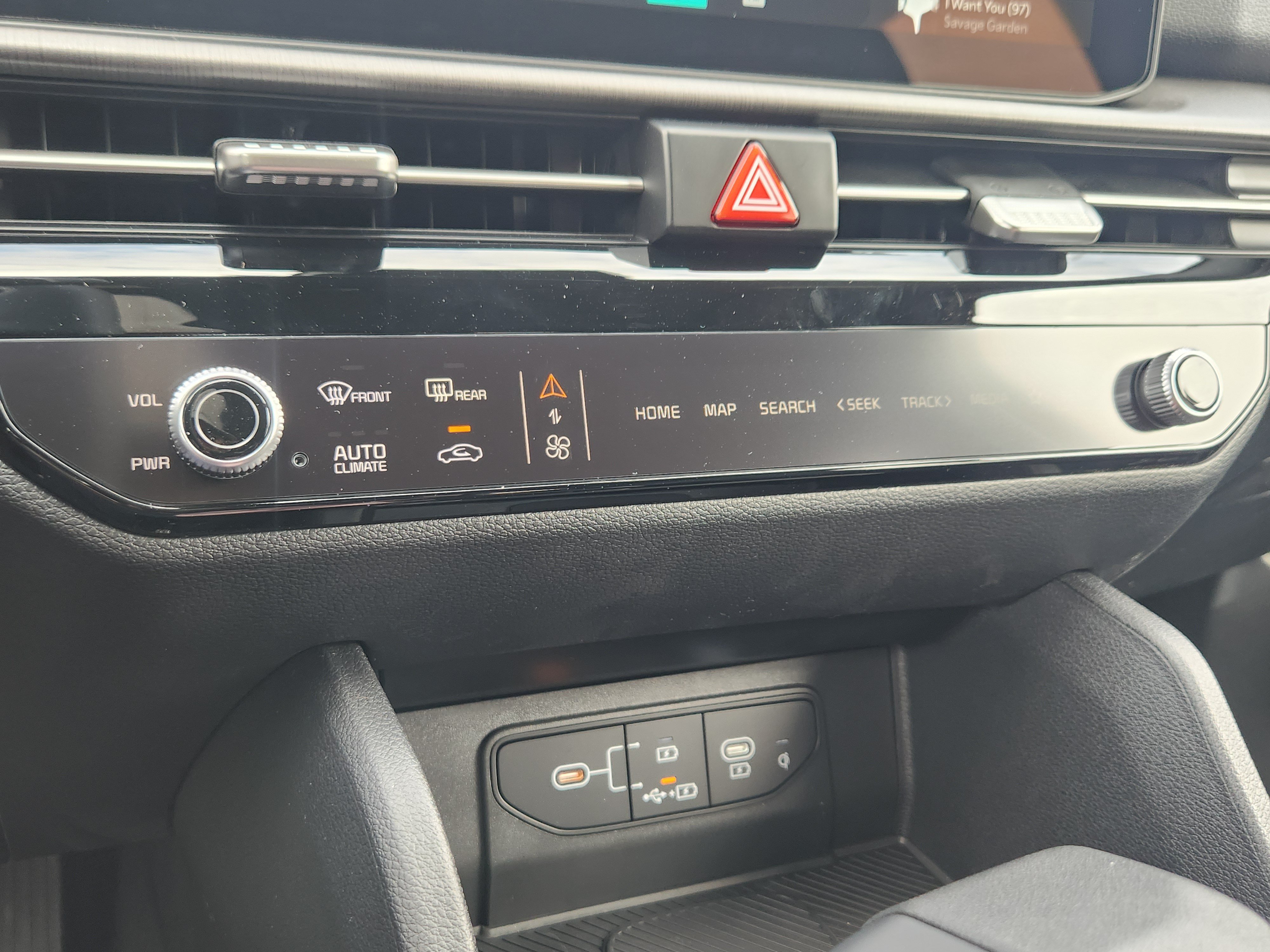 New 2026 Kia Sportage X-Line w/ X-Line Technology Package AWD/4WD image 20
