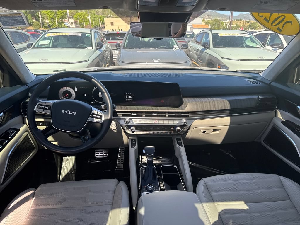 Used 2025 Kia Telluride SX Prestige AWD/4WD image 22