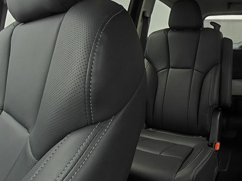 Used 2023 Subaru Ascent Limited image 23