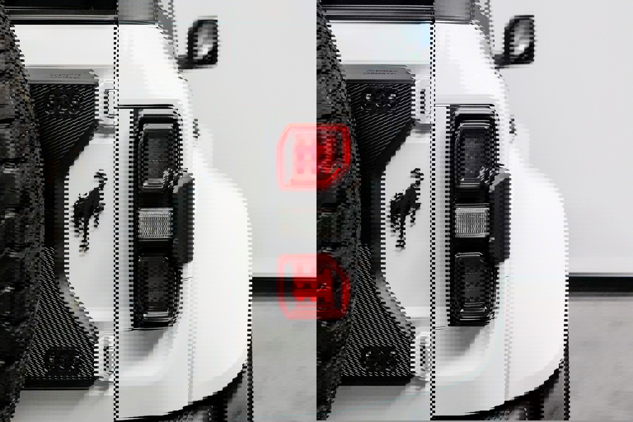 Used 2024 Ford Bronco Raptor w/ Interior Carbon Fiber Pack 6 image 18