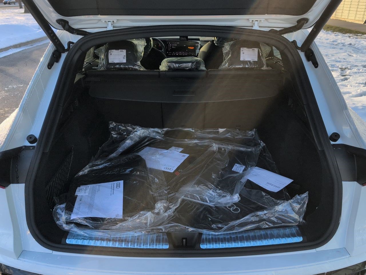 New 2025 Audi SQ5 Premium Plus image 36