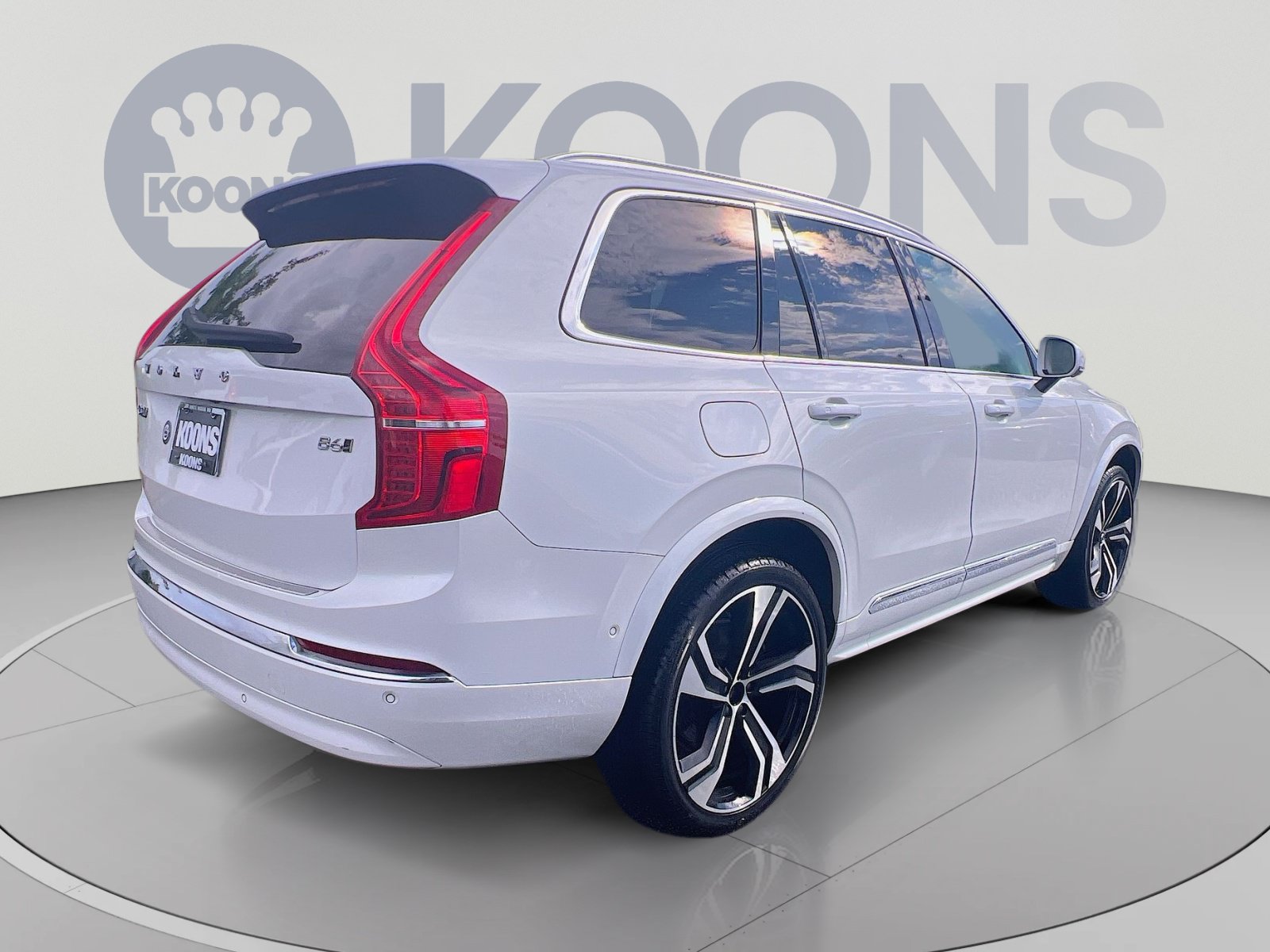 Used 2024 Volvo XC90 B6 Ultimate w/ Lounge Package AWD/4WD image 7
