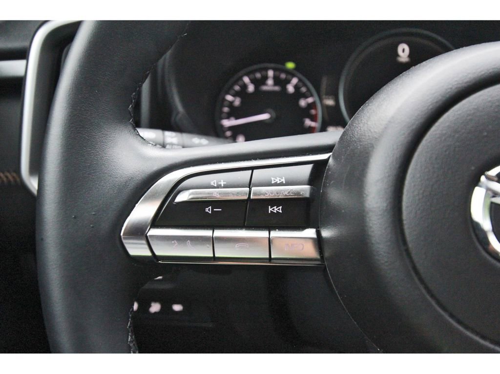 Used 2025 MAZDA CX-50 AWD 2.5 Turbo w/ Weather Package image 16