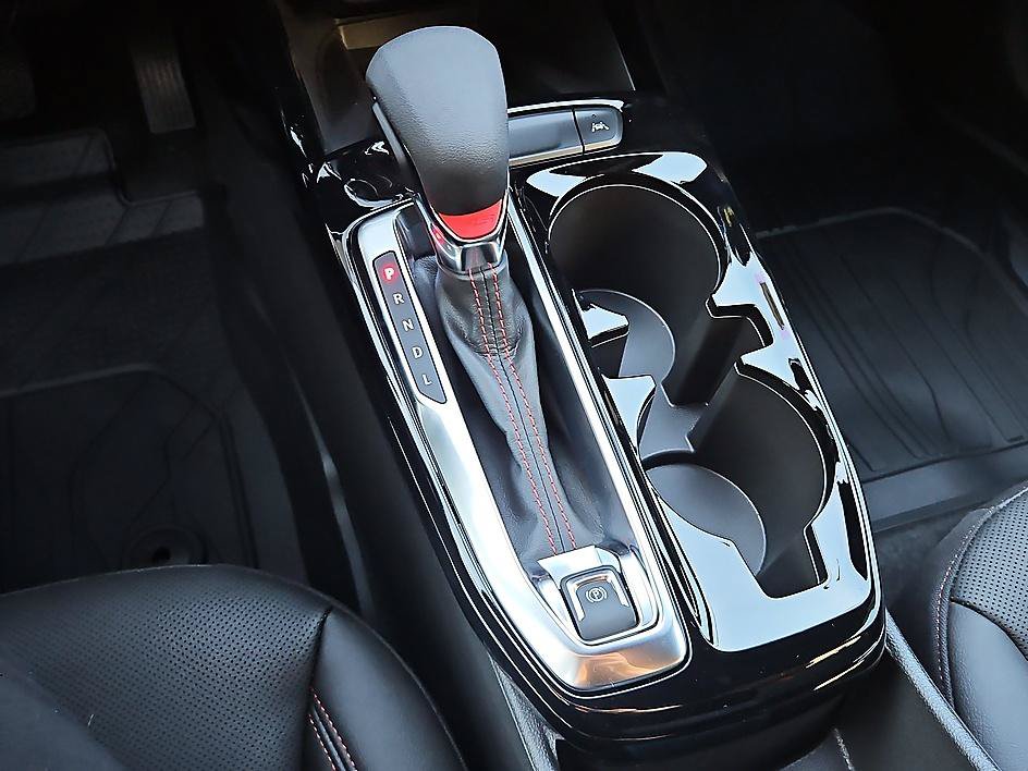New 2026 Chevrolet Trax RS w/ Sunroof Package FWD image 20