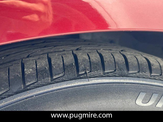 Used 2019 Chrysler 300 S image 10